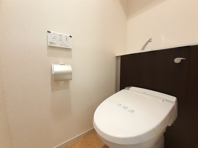 ラウレアＫのトイレ|清潔感のあるトイレです。