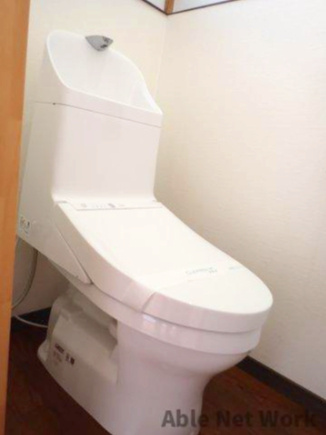 戸矢崎荘のトイレ|温水洗浄便座