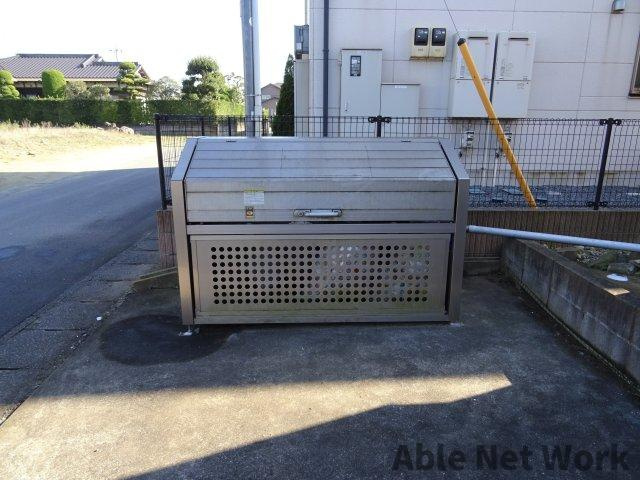 戸矢崎荘のその他共用部分|ゴミ集積所