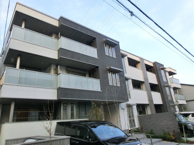 シャーメゾン下小阪Ⅲの外観