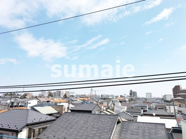 レジデンスカープ大宮の展望|バルコニーからの景色です。