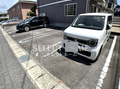【駐車場】 | アヴニールＹＯＵ１ | 駐車場完備です