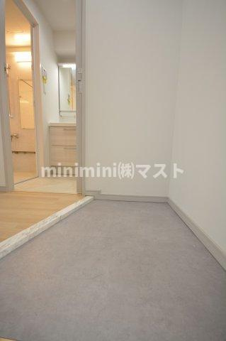 藤の邸　江戸堀の玄関