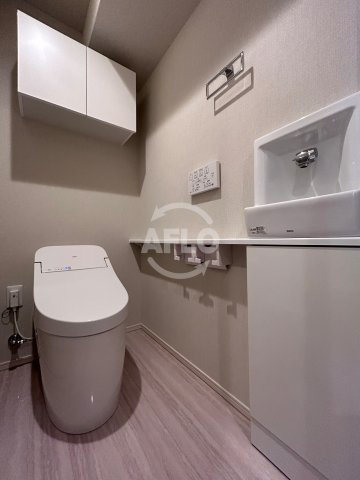 IBCResidenceEastのトイレ|IBC Residence East(アイビーシーレジデンスイースト)　温水洗浄便座