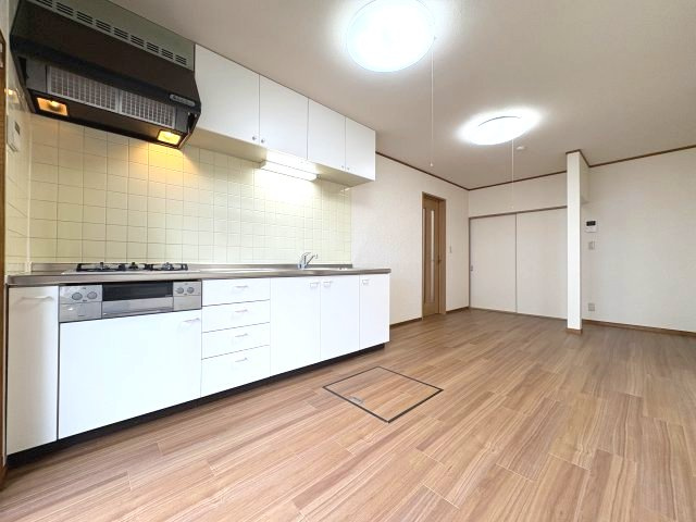廻田町3丁目戸建のキッチン