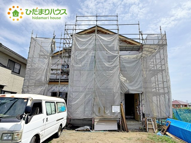 【前面道路含む現地写真】 | ひたちなか市東石川1期　新築戸建 | 繁華街のようなにぎやかさがないため、車の音や話し声が少なく、静かな生活を望む人に適している閑静な住宅地！