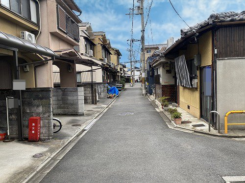 上京区鳳瑞町中古戸建の前面道路含む現地写真
