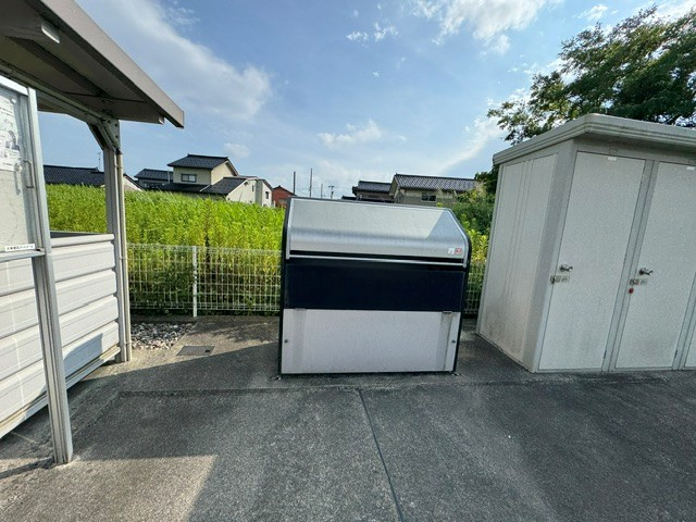 ゴミ置き場