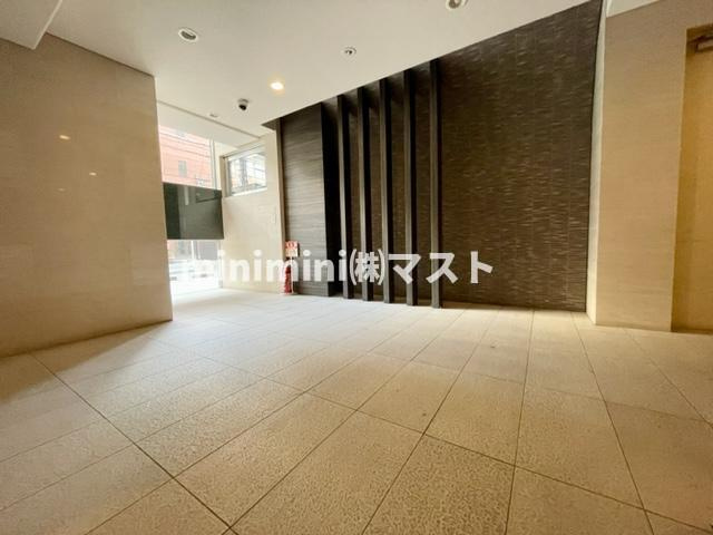 アスヴェル南森町のロビー