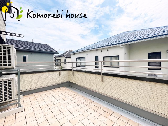 さいたま市見沼区東大宮1丁目　中古戸建のバルコニー|バルコニー付きです