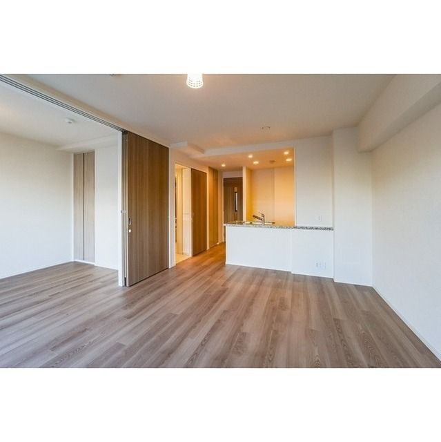 ドゥーエ町屋の居間・リビング