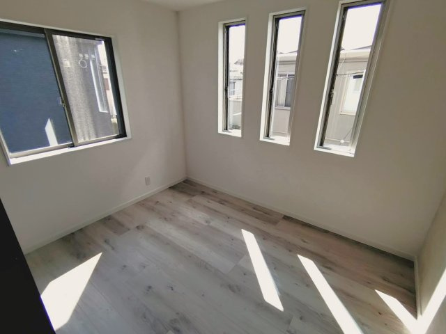 新築戸建の洋室