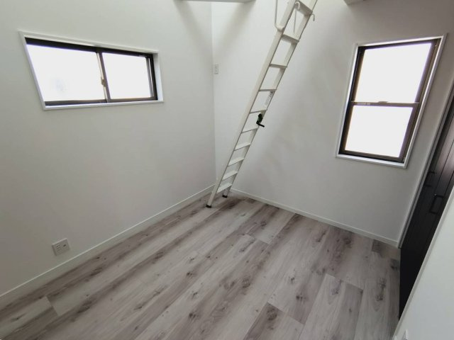 新築戸建の洋室