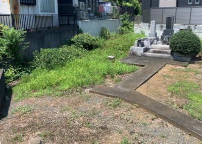 【外観】 | 小比企町売地 | 隣家の土地はどうなっているのか、生活利便施設が近くにあるのか、学校まで近いかなど、お客様のライフスタイルにあわせたイメージが重要です。また、近くにあると困る施設が近くにないかも確認するといいでしょう。