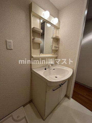 ライフデザイン江戸堀の洗面所