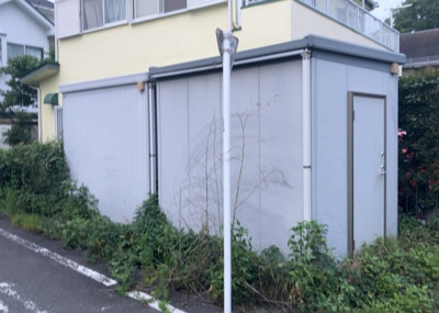 【外観】 | 諏訪町売地 | 土地の面積＝住宅面積ではありません。建ぺい率の問題などで、土地のある場所によって住宅を建てられる面積は限られています。高さもしかり、「土地」という言葉の中には、建築条件も含まれると考えておきましょう。