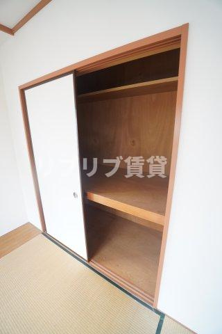 シャトレ千葉寺の収納