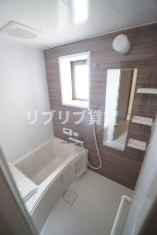 シャトレ千葉寺の浴室