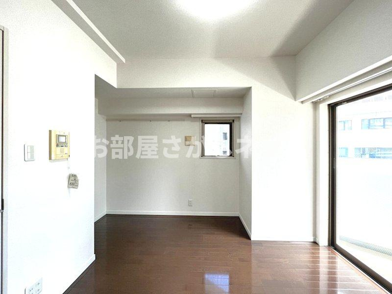 メインステージ大手町【おとり物件なし】#学生・社会人にオススメ！初期費用分割払いOK！の居間・リビング