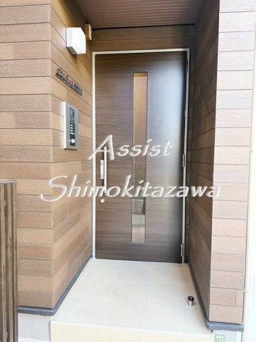 グランドール豪徳寺Ｖのエントランス