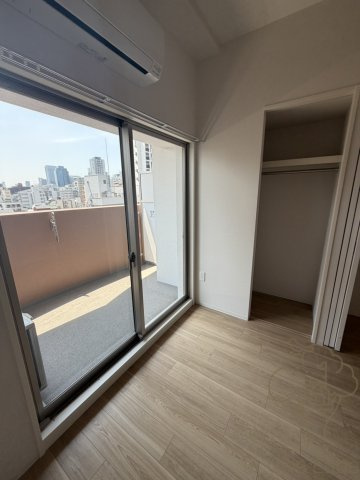 セレニテ梅田北グランデの寝室