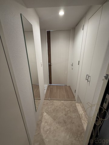 セレニテ梅田北グランデの玄関