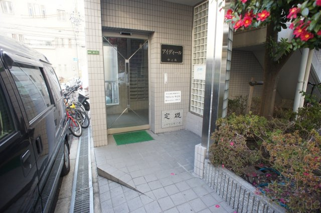 アイディール中之島のエントランス