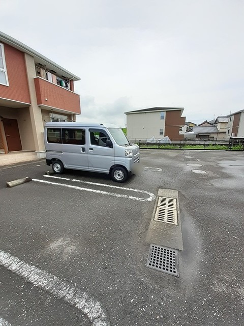 サニーレジデンス　Ｂの駐車場|駐車場