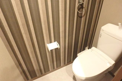 【トイレ】 | アーバンパーク王子 | 落ち着いた色調のトイレです