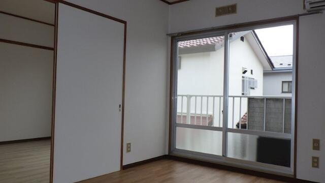 カーサ萩山の居間・リビング