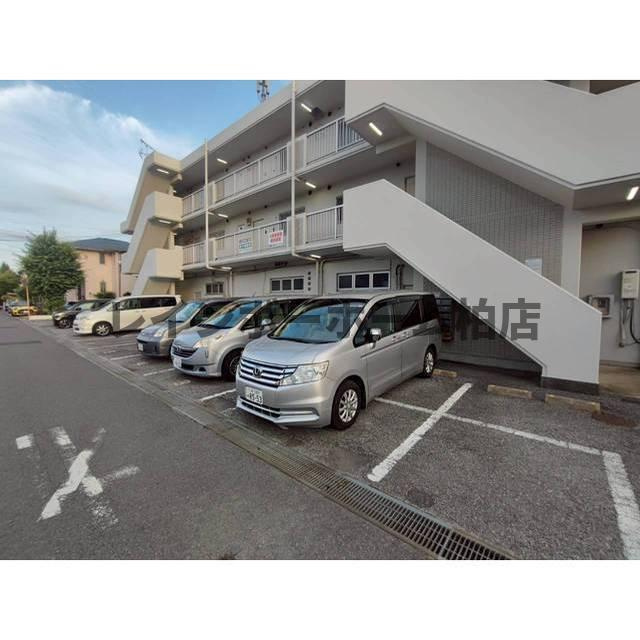 【仲介手数料：50％OFF】対象物件！の駐車場|カースペースがあります