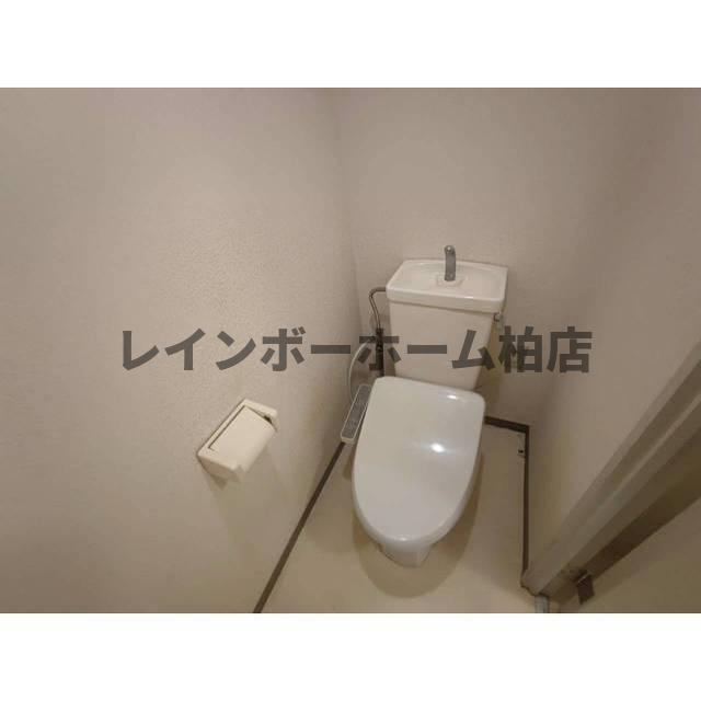 【仲介手数料：50％OFF】対象物件！のトイレ|コンパクトで使いやすいトイレです