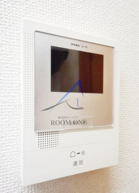 クレストハイムのセキュリティ|モニター付きインターホンです。