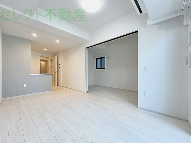 E-city大須の居間・リビング