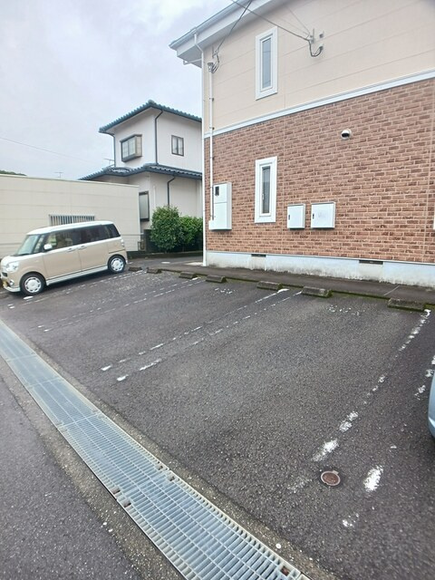 ヴィラ　プリティの駐車場|駐車場