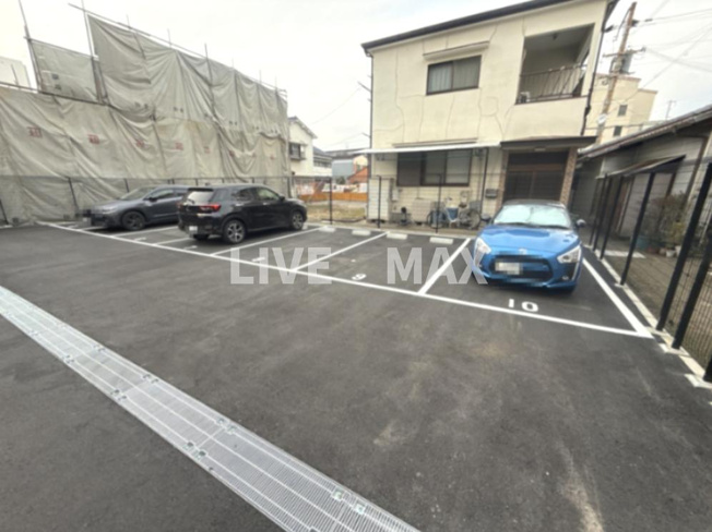 【駐車場】ワールドアイ大阪West Gate