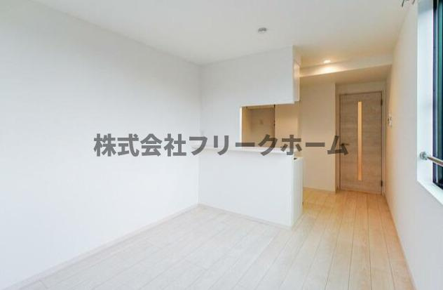 武蔵野市吉祥寺東町１丁目の賃貸マンションの居間・リビング