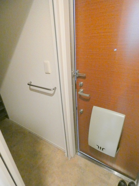 レトア Eの玄関