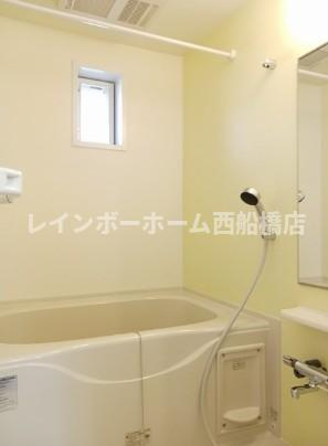 ルピナスの浴室