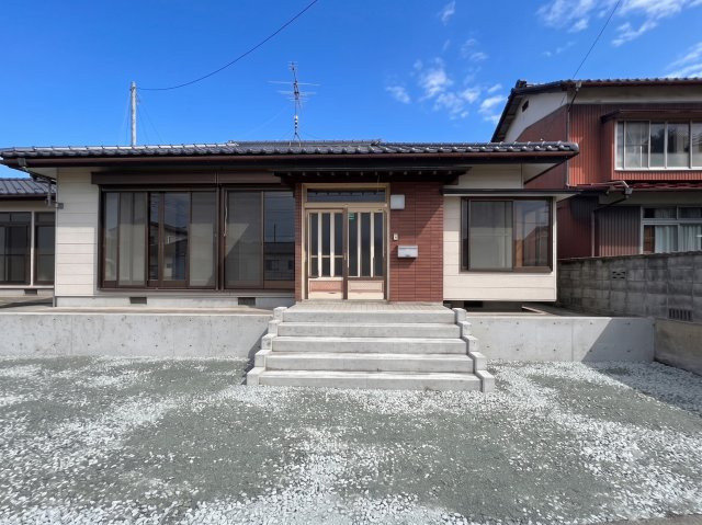 岩沼市藤浪
