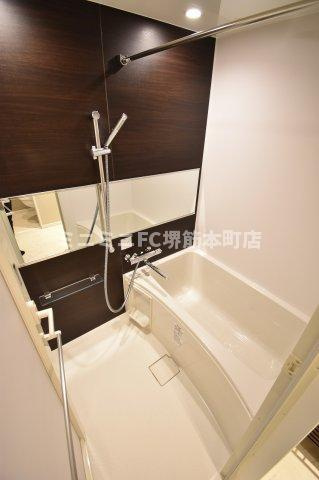 ブエナビスタ上町の浴室