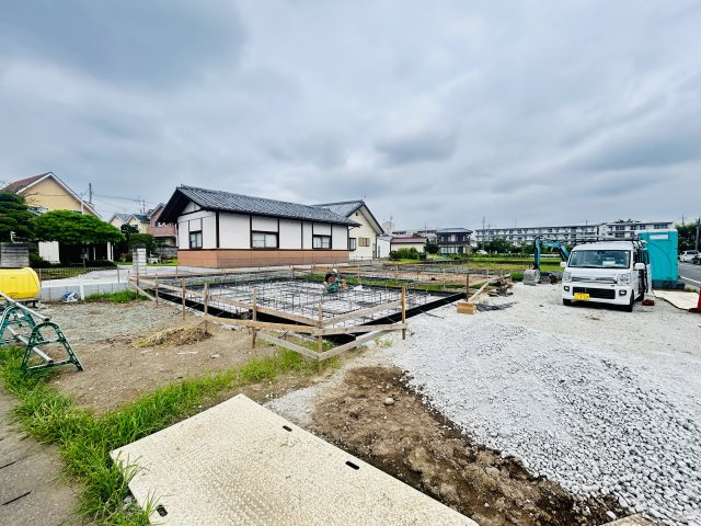 新築　高崎市小八木町　Heartful　Town　B号棟の外観|現地写真　2026年10月完成予定！類似物件のご内覧等、お気軽にお問合せください♪　							
　							
