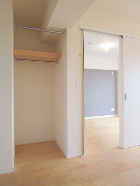 キュロコ舞浜弐番館の収納|★リビング収納★別部屋参考写真