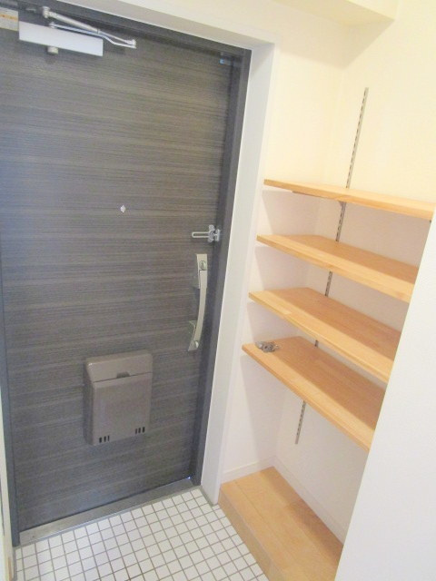 キュロコ舞浜弐番館の玄関|★シューズボックス★別部屋参考写真