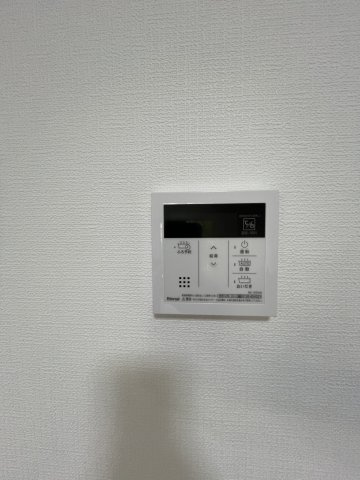 十郎川サンハイツ15号棟の防犯設備|追い炊き機能付きでいつでも温かいお風呂に入れます☆