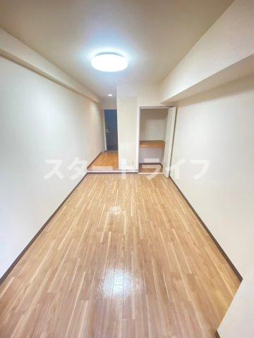 大阪市淀川区東三国６丁目の賃貸マンションの寝室