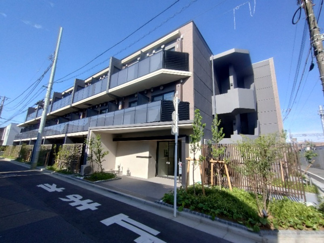【外観】 | クレイシアIDZ中野野方 | ☆新築☆分譲☆鉄筋コンクリート造のがっちりとした建物。