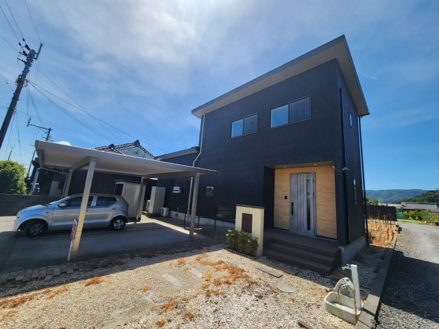 鹿屋市横山町の中古一戸建
