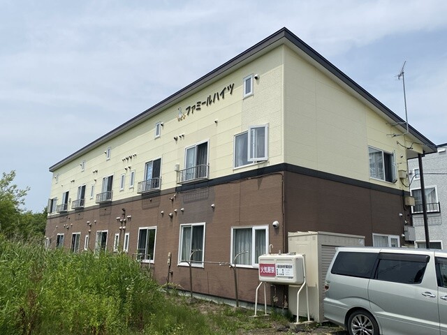 ファミールハイツ