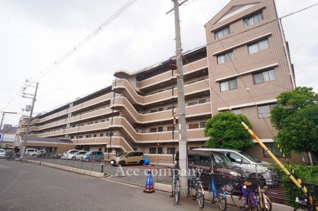 【外観】 | ロイヤル東住吉 | 「業務スーパー」徒歩3分♪「平野白鷺公園」まで徒歩4分圏内です♪